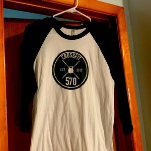 💥CrossFit baseball style Women’s shirt💥